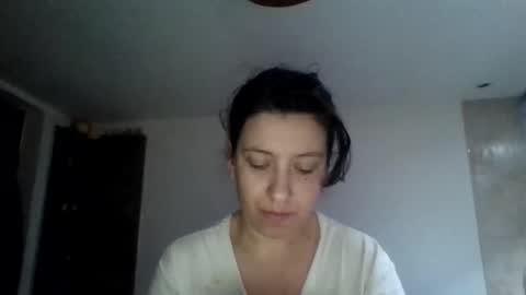 Snapshot of alma_amy chatting on 02-07-26, 12:03 Alma online show from 02-07-26, 12:03