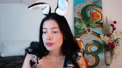 alma_art_ online show from 04-06-26, 10:00