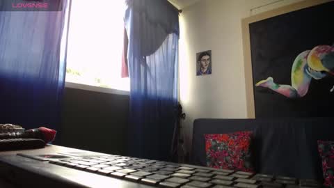 Arhantxa online show from 06-21-26, 07:16