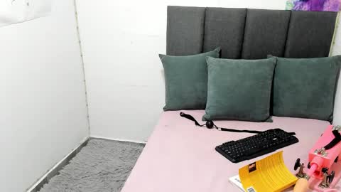 Snapshot of almaa__ chatting on 01-13-25, 10:56 Alma online show from 01-13-25, 10:56