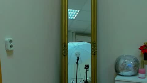 Alma online show from 02-13-25, 12:32