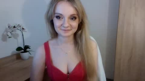 Snapshot of almanature chatting on 01-30-25, 11:45 AlmaNature online show from 01-30-25, 11:45