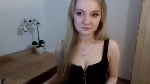 Snapshot of almanature chatting on 02-04-25, 10:55 AlmaNature online show from 02-04-25, 10:55