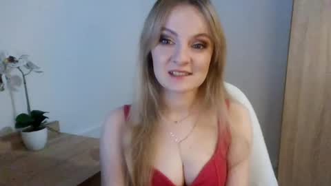 Snapshot of almanature chatting on 02-24-25, 07:19 AlmaNature online show from 02-24-25, 07:19