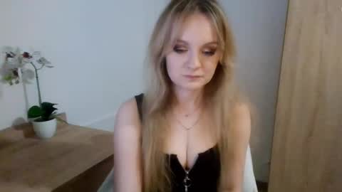 Snapshot of almanature chatting on 03-06-25, 10:36 AlmaNature online show from 03-06-25, 10:36