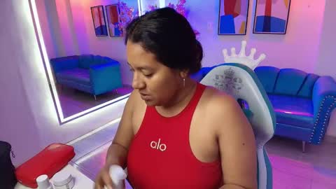 Alondra  online show from 11-25-25, 03:17