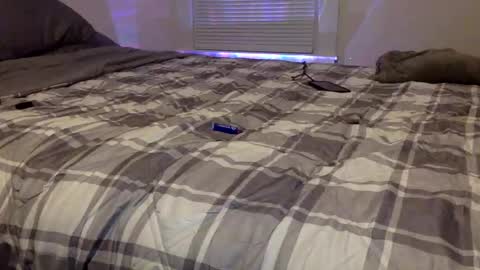 Snapshot of alongwhitedick chatting on 11-24-25, 11:10 ALongwhitedick online show from 11-24-25, 11:10