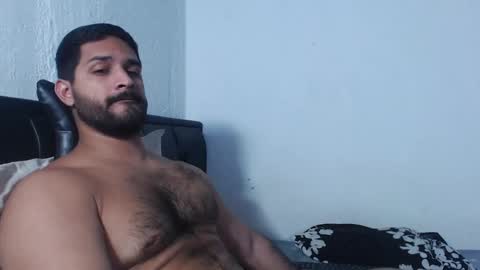 Snapshot of alonxoo chatting on 10-29-25, 02:47 alonxoo online show from 10-29-25, 02:47