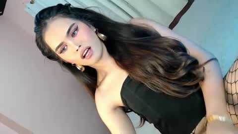 LEXY online show from 02-04-25, 01:59