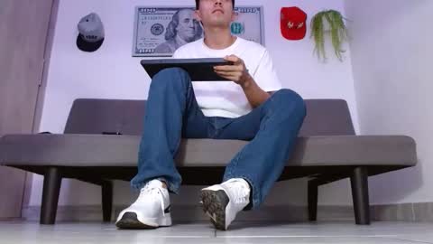 alejo online show from 04-03-26, 07:45