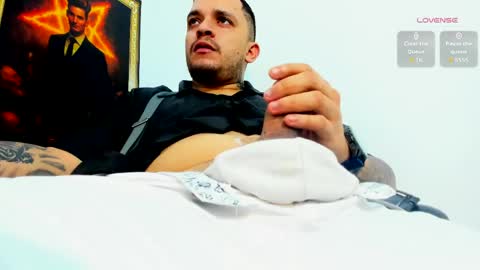 Snapshot of alpha_paganni chatting on 05-04-26, 08:16 alpha paganni online show from 05-04-26, 08:16