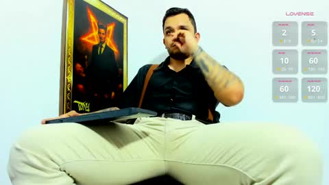 Snapshot of alpha_paganni chatting on 05-19-26, 05:25 alpha paganni online show from 05-19-26, 05:25