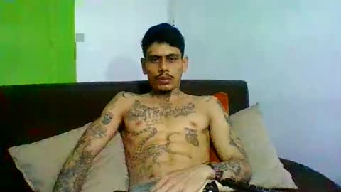 Snapshot of alpha_zom chatting on 04-26-26, 04:21 Alpha Zom online show from 04-26-26, 04:21