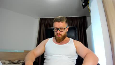 Alphaalexxx Lets reach Me 100 thumbs up online show from 06-04-26, 02:56
