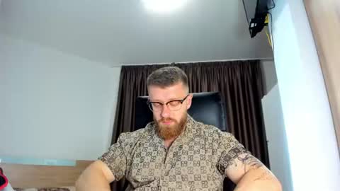 Alphaalexxx Lets reach Me 100 thumbs up online show from 06-13-26, 05:33