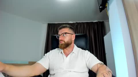 Alphaalexxx Lets reach Me 100 thumbs up online show from 06-16-26, 03:14