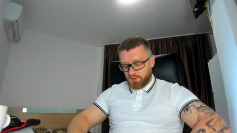 Alphaalexxx Lets reach Me 100 thumbs up online show from 06-24-26, 05:34