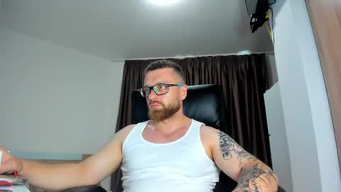 Alphaalexxx Lets reach Me 100 thumbs up online show from 07-10-26, 04:09