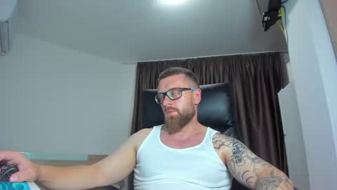 Alphaalexxx Lets reach Me 100 thumbs up online show from 07-28-26, 06:20