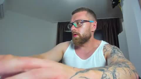 Alphaalexxx Lets reach Me 100 thumbs up online show from 07-28-26, 08:52