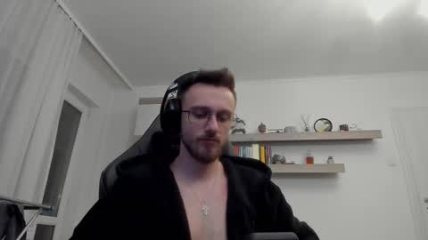 Andi online show from 11-12-25, 04:07