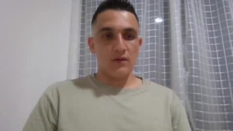 Snapshot of alphadesire69 chatting on 11-14-25, 01:37 AlphaDesire69 online show from 11-14-25, 01:37