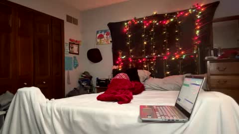 alphadomcole online show from 12-20-25, 06:42