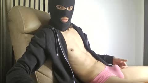 alphafindomhot online show from 11-19-25, 12:16