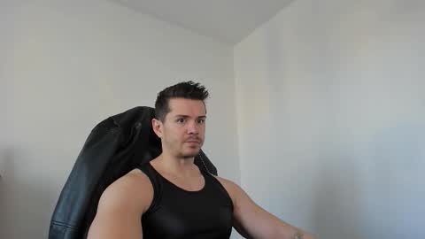 Snapshot of alphagodleatherking92 chatting on 09-23-25, 06:16 LeatherMaster online show from 09-23-25, 06:16