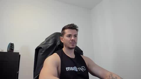 Snapshot of alphagodleatherking92 chatting on 10-10-25, 07:29 LeatherMaster online show from 10-10-25, 07:29