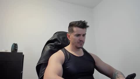 Snapshot of alphagodleatherking92 chatting on 10-21-25, 06:14 LeatherMaster online show from 10-21-25, 06:14