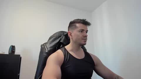 Snapshot of alphagodleatherking92 chatting on 11-03-25, 07:53 LeatherMaster online show from 11-03-25, 07:53