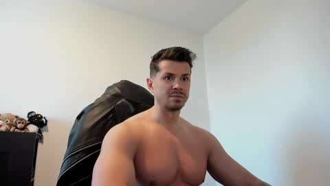 LeatherMaster online show from 06-08-26, 07:42