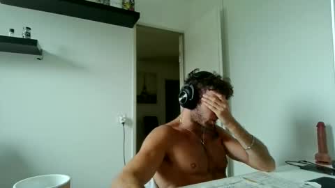 alphah_hunk online show from 05-10-26, 10:42
