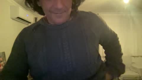 Snapshot of alphandre chatting on 01-25-25, 04:13 AlphAndre online show from 01-25-25, 04:13