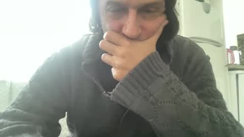 Snapshot of alphandre chatting on 02-12-25, 08:49 AlphAndre online show from 02-12-25, 08:49