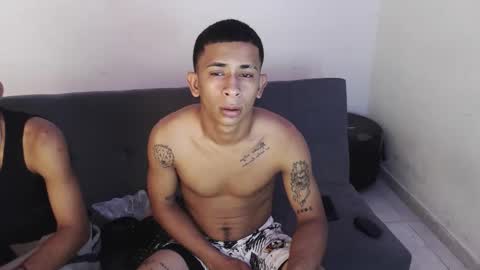 alphas_latins online show from 06-04-26, 06:58