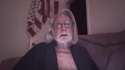 AlphaUniform online show from 03-16-26, 12:42