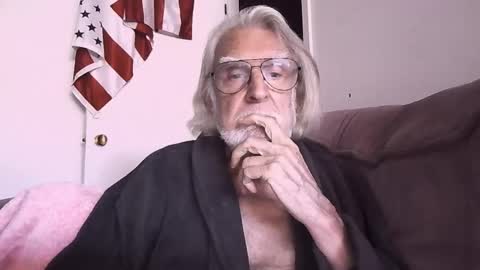 AlphaUniform online show from 05-31-26, 02:35