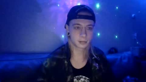 altboy010 online show from 12-29-24, 04:40