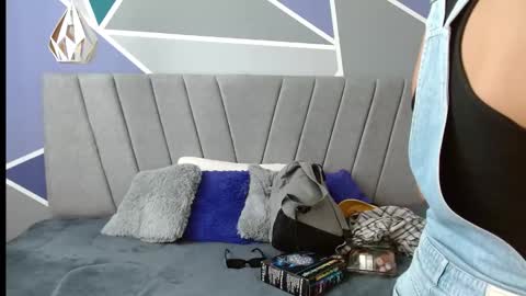 Snapshot of alterego1__ chatting on 12-01-24, 05:24 Alter online show from 12-01-24, 05:24