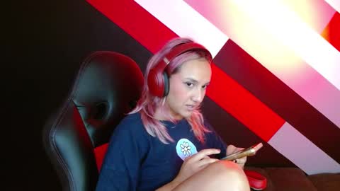 Snapshot of alterego1__ chatting on 01-11-25, 09:04 Alter online show from 01-11-25, 09:04