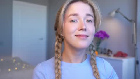 Amelia NEXT STREAM  online show from 04-11-26, 01:37