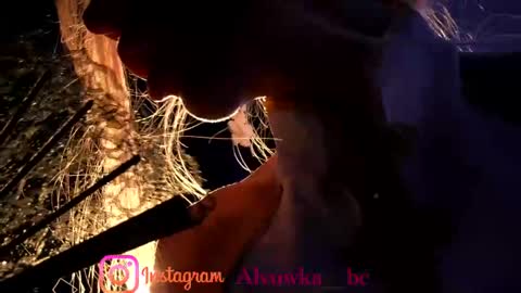 Alvuwka online show from 10-17-25, 07:55