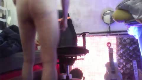 HoneyMelonGuy online show from 10-22-25, 02:56