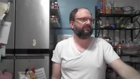 Foreverquizzical online show from 12-23-25, 01:58