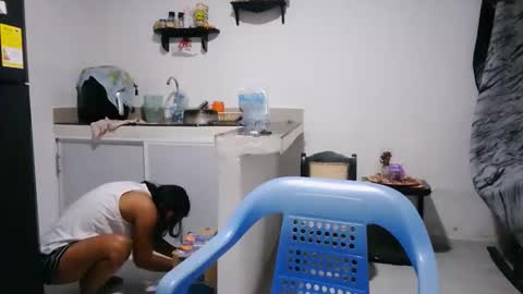 Snapshot of aly826805 chatting on 01-06-26, 05:00 analia online show from 01-06-26, 05:00