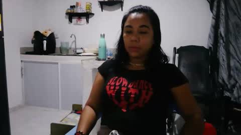 Snapshot of aly826805 chatting on 02-02-26, 05:39 analia online show from 02-02-26, 05:39