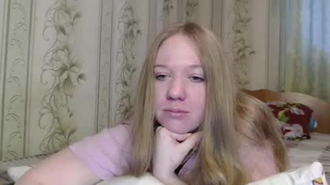 alya764770 online show from 04-15-26, 11:49