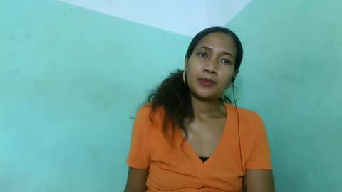 Snapshot of alyahtah chatting on 06-16-26, 06:10 alyahtah online show from 06-16-26, 06:10